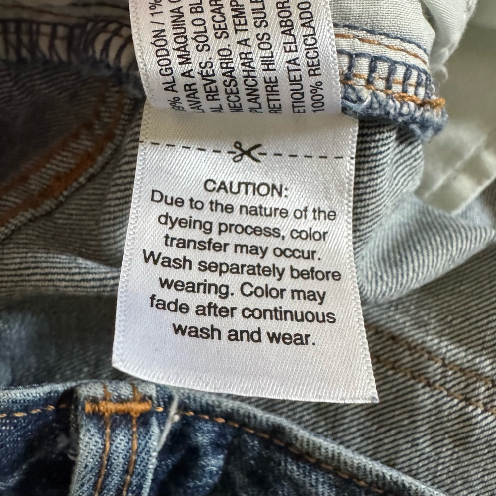 Universal Thread Dark Wash Vintage Midi Jean Shorts, 0 - Picture 12 of 13